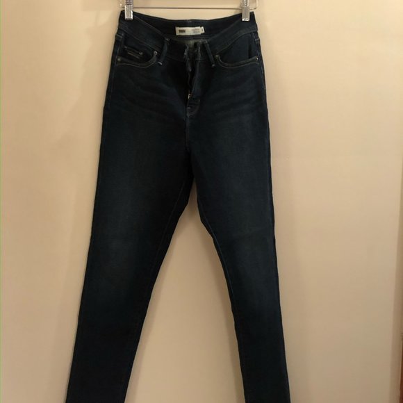 Levi's Perfectly Slimming 512 Skinny Leg Dark Wash - Picture 3 of 4